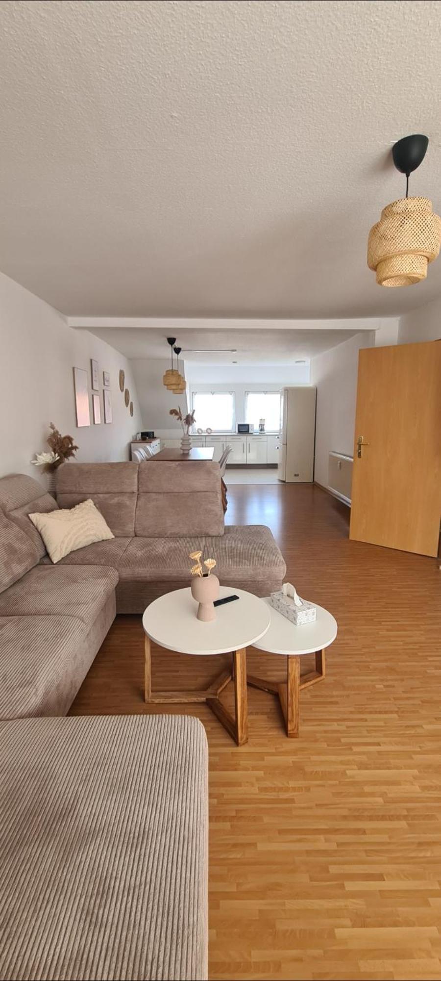 Stilvolle Ferienwohnung Free Parking, Space, Wlan Niestetal Bagian luar foto