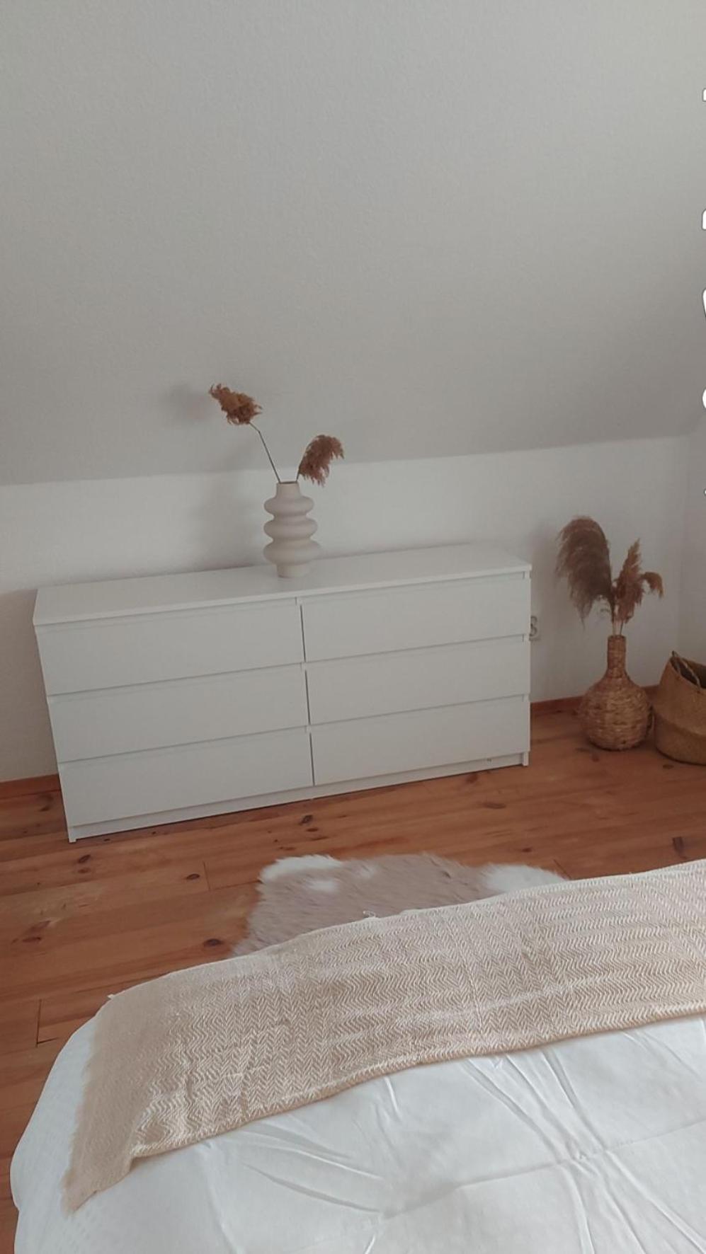 Stilvolle Ferienwohnung Free Parking, Space, Wlan Niestetal Bagian luar foto