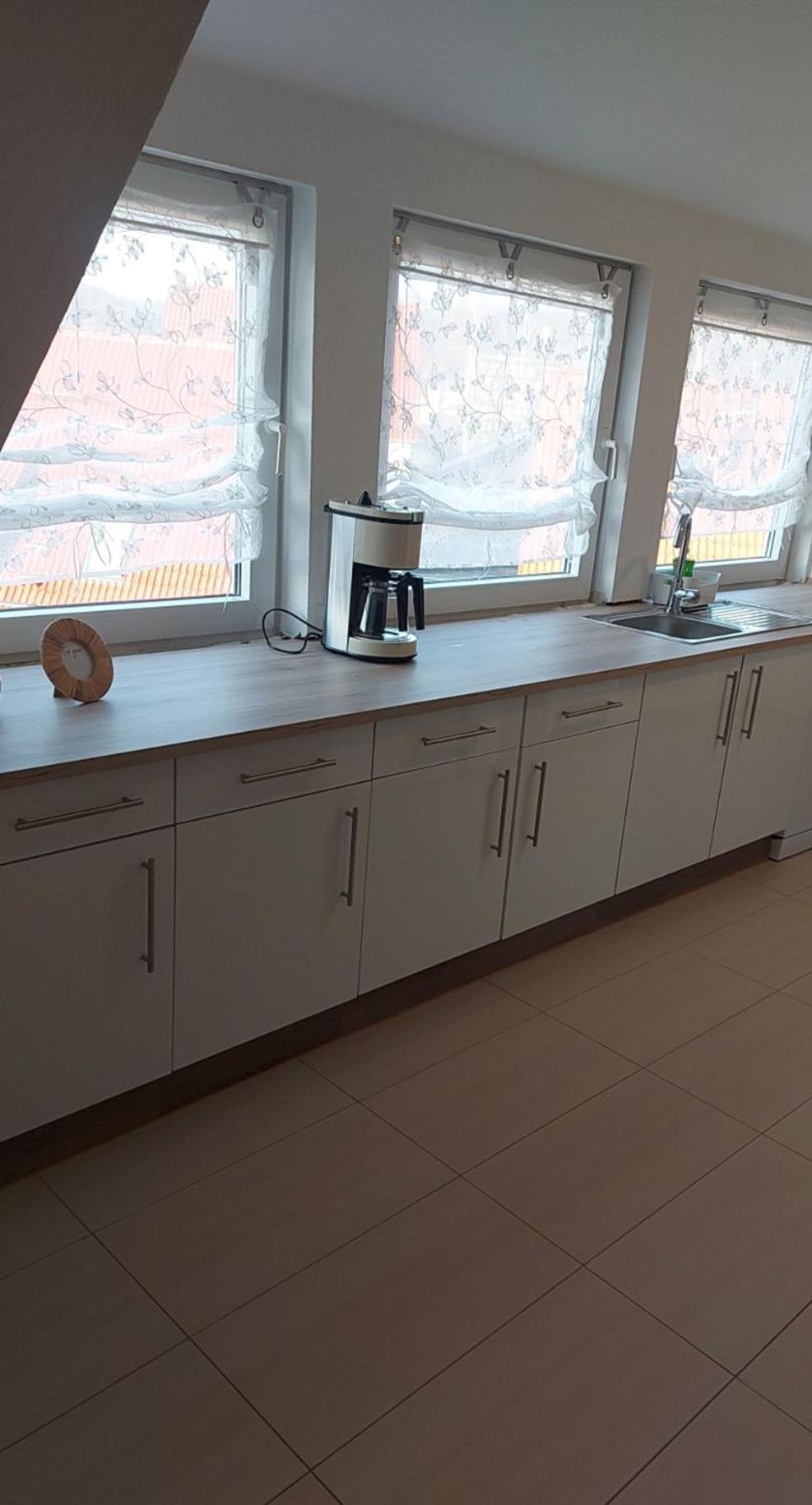 Stilvolle Ferienwohnung Free Parking, Space, Wlan Niestetal Bagian luar foto